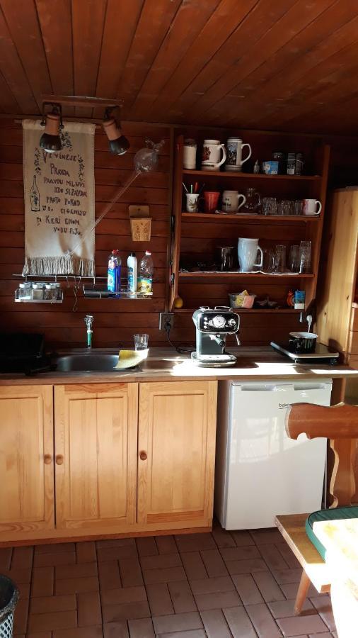 Apartmán u potoka Sadov Esterno foto