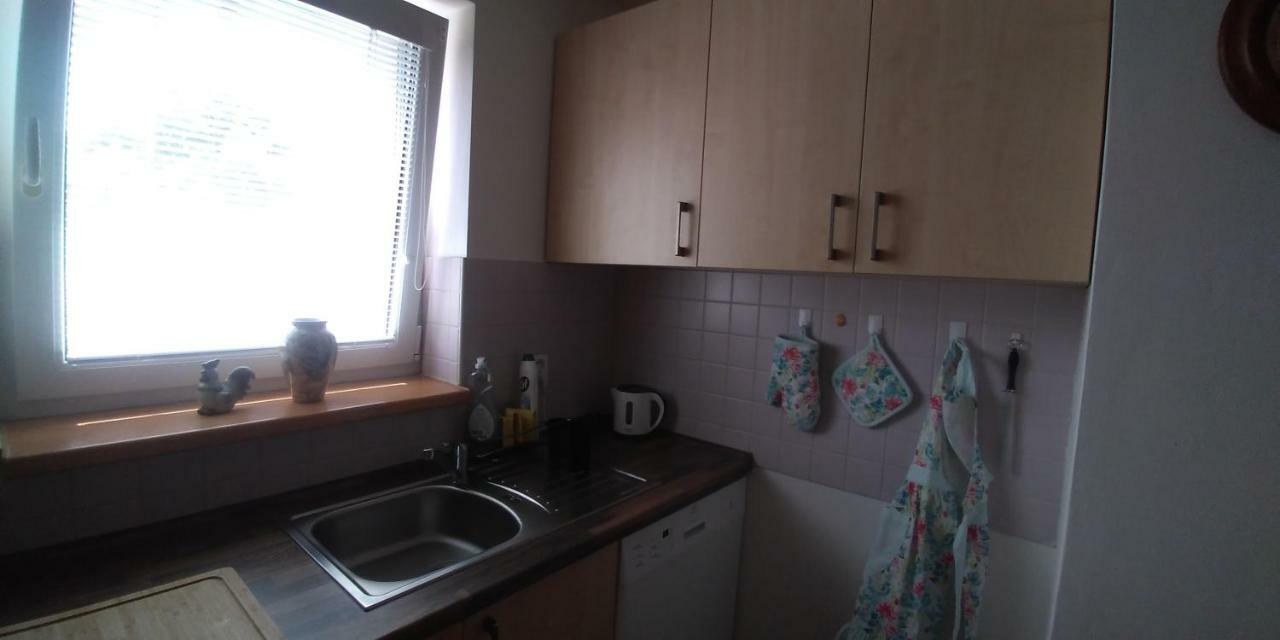 Apartmán u potoka Sadov Esterno foto
