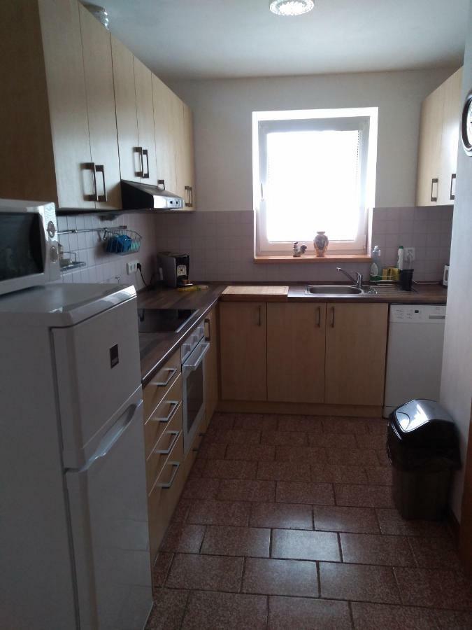 Apartmán u potoka Sadov Esterno foto